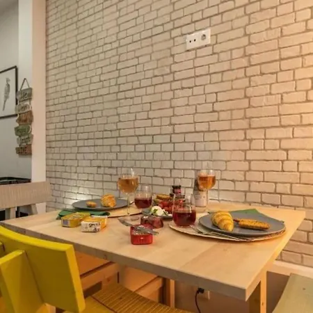 Апартаменты Guestready - Authentic Living In Alcantara *